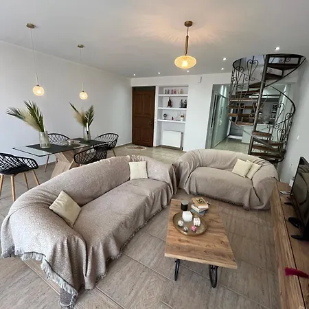 Maisonette Ralia דירה