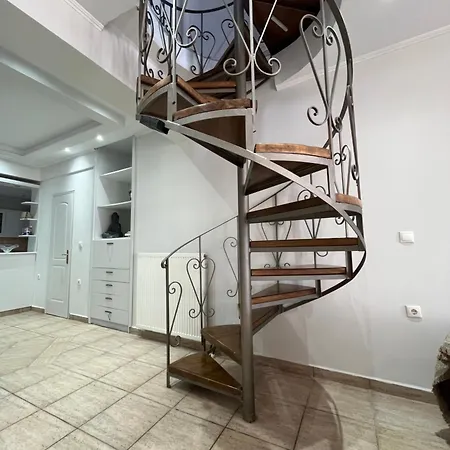 Maisonette Ralia 扎金索斯镇